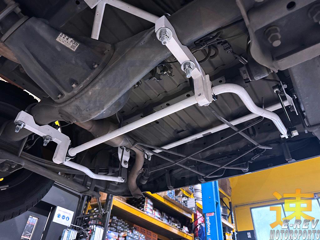 Toyota Hi-Ace H200 Rear Anti Roll Bar 23MM