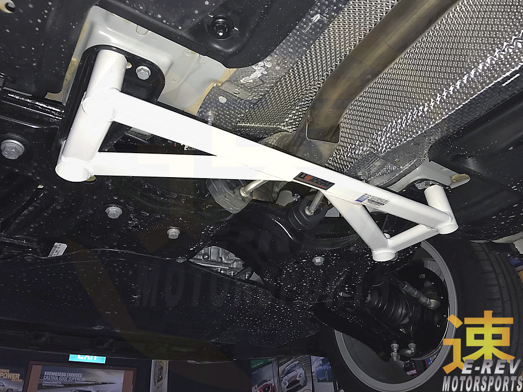 Audi A1 8X / Volkswagen Polo MK5 / Vento / Skoda Fabia Typ 5J / Rapid Front Lower Arm Bar 4PT