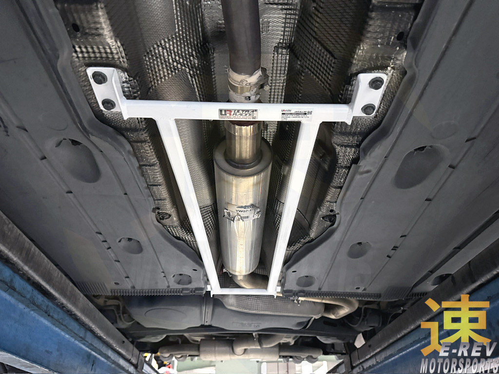 Audi A3 Typ 8V / Volkswagen Golf R Middle Lower Arm Bar 4PT