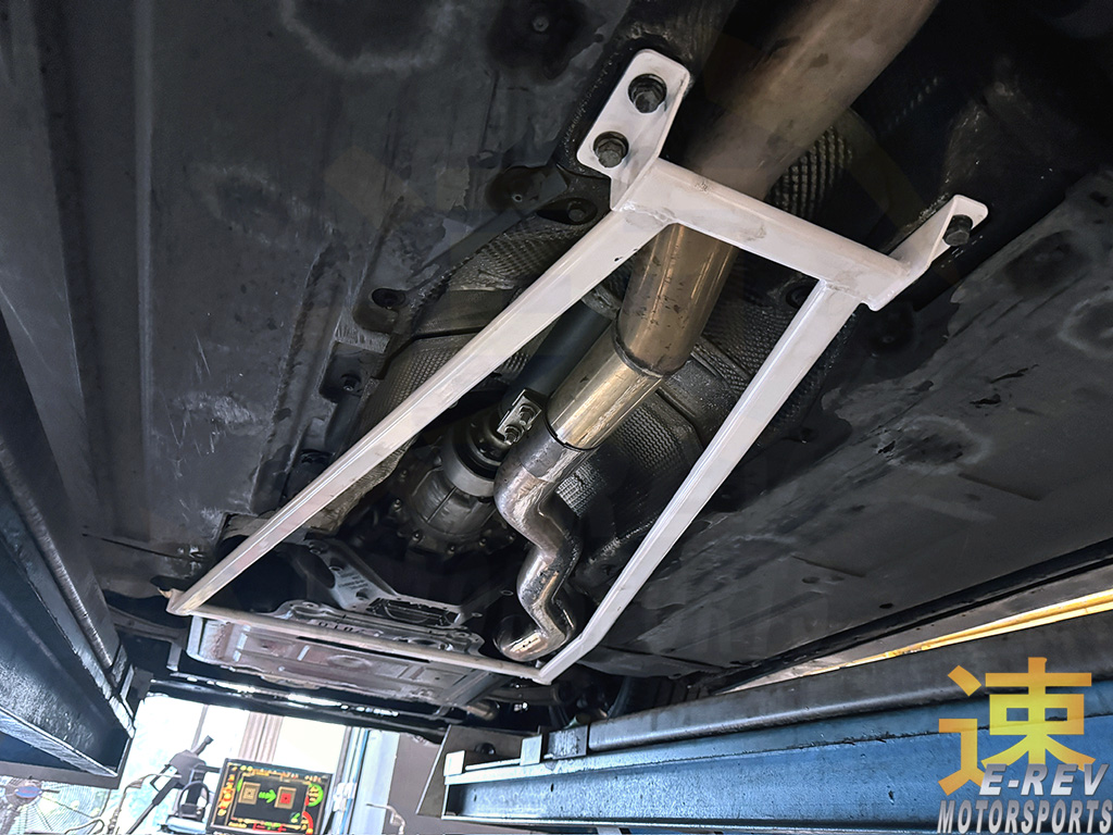 Audi A4 B8 / A5 B8 / RS5 8T / S4 B8 / S5 B8 Middle Lower Arm Bar 4PT