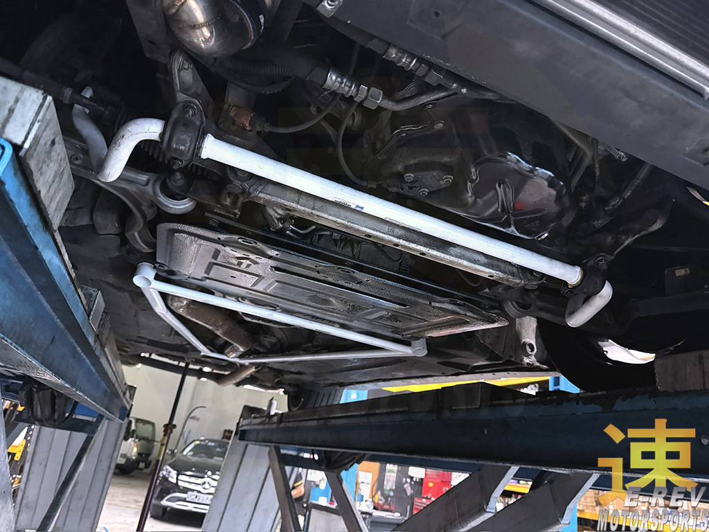 Audi A4 B8 / A5 B8 / RS5 8T / S4 B8 / S5 B8 Front Anti Roll Bar 27MM