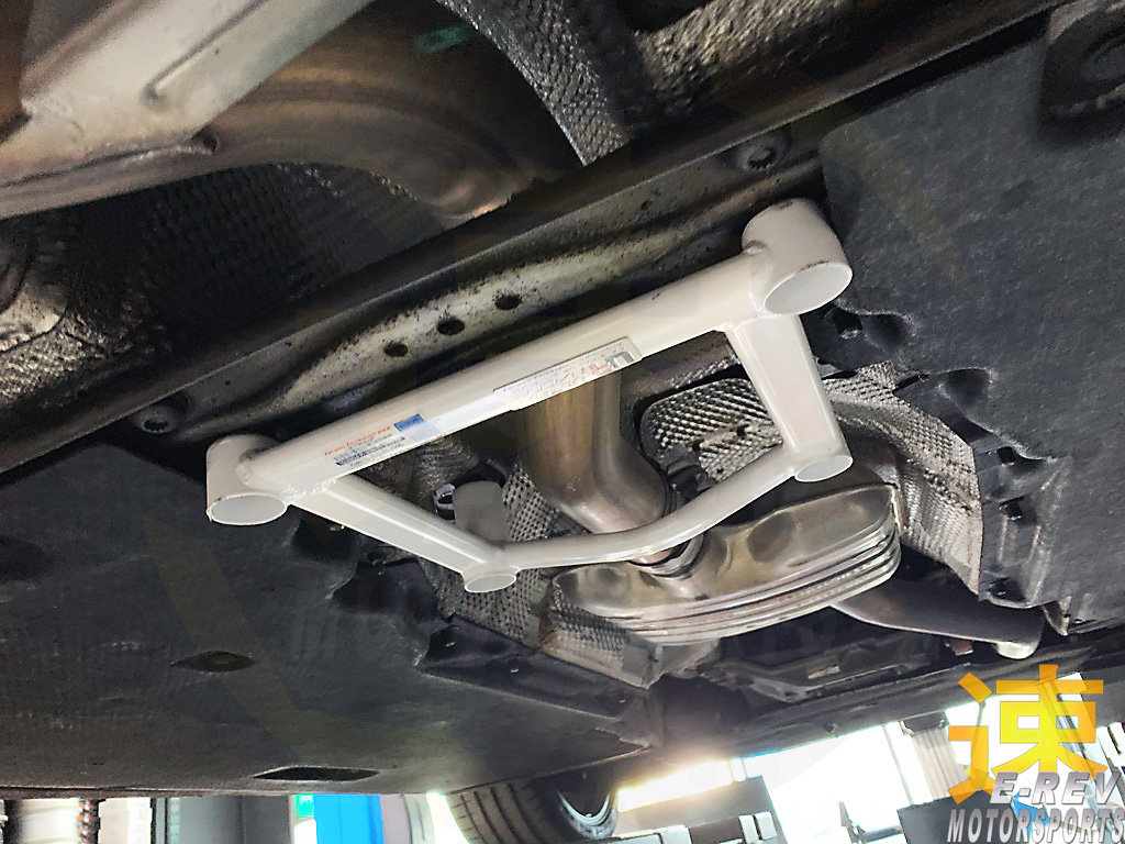 Audi A6 C7 Typ 4G / A6L C7 Typ 4G / S6 C7 Middle Lower Arm Bar 4PT