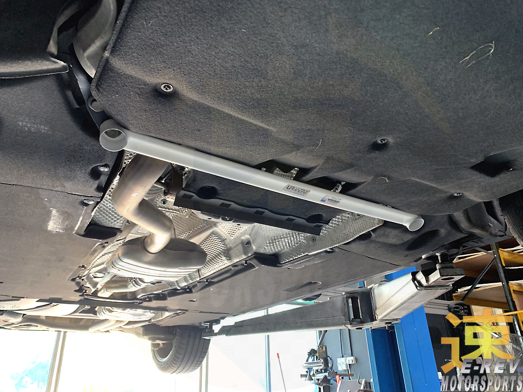 Audi A6 C7 Typ 4G / A6L C7 / A7 Typ 4G / RS6 C7 T yp 4G/ RS7 Typ 4G8 / S6 C7 Front Lower Arm Bar 2PT