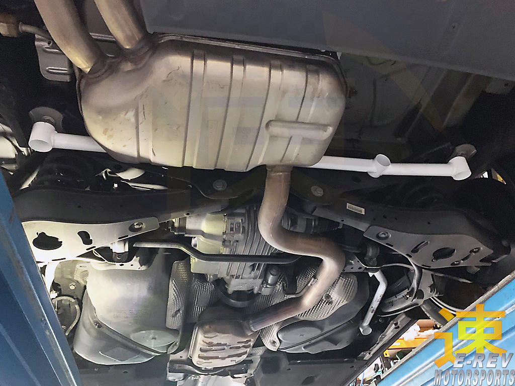 Audi Q3 Typ 8U / Volkswagen Tiguan 5N / Skoda Yeti Typ 5L Rear Lower Arm Bar 4PT