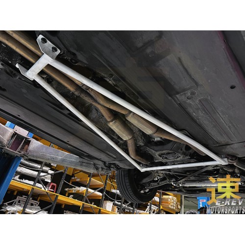 Audi A4 B8 / A5 B8 / RS5 8T / S4 B8 / S5 B8 Middle Lower Arm Bar 4PT