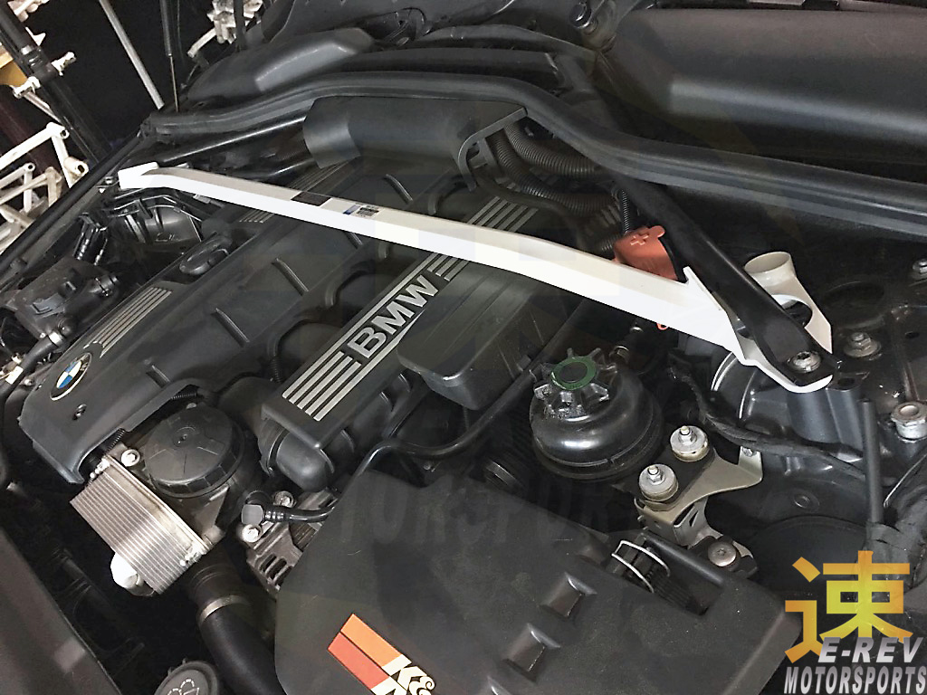 BMW E60 (525i) / (530i) / E61 (520i) Front Bar 2PT