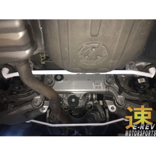 BMW F10 (525i) / F11 Rear Lower Arm Bar 2PT