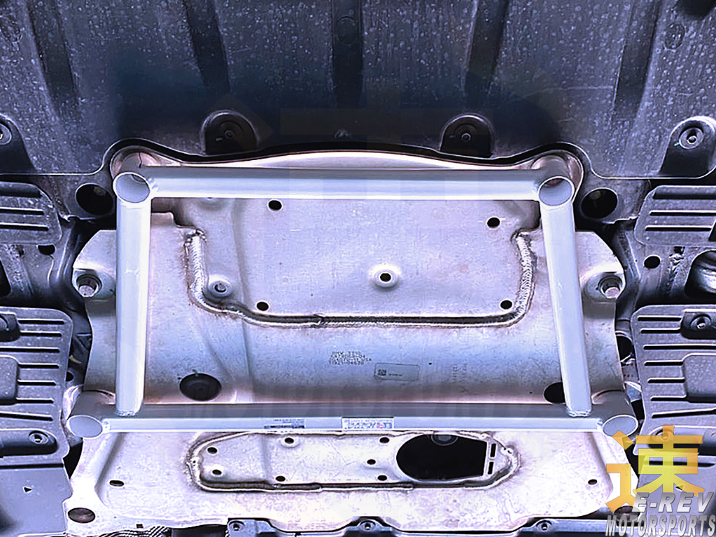 BMW X5 G05 (xDrive45e) / X6 G06 (xDrive45e) Front Lower Arm Bar 4PT