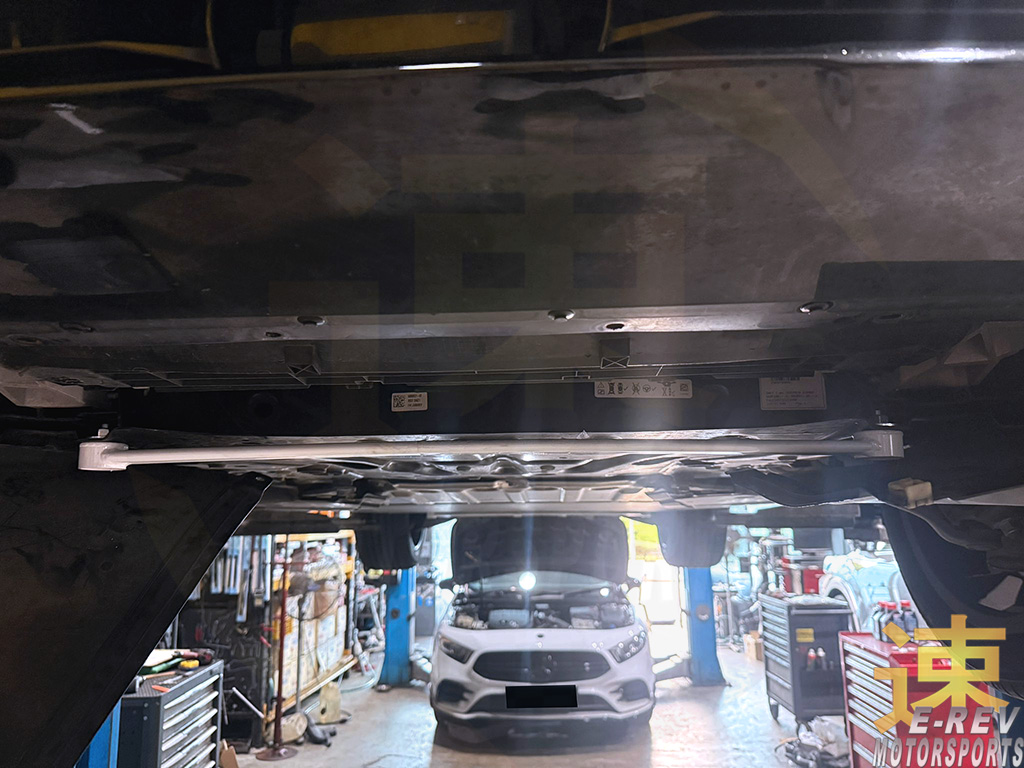 BMW IX3 G08 Front Lower Arm Bar 2PT