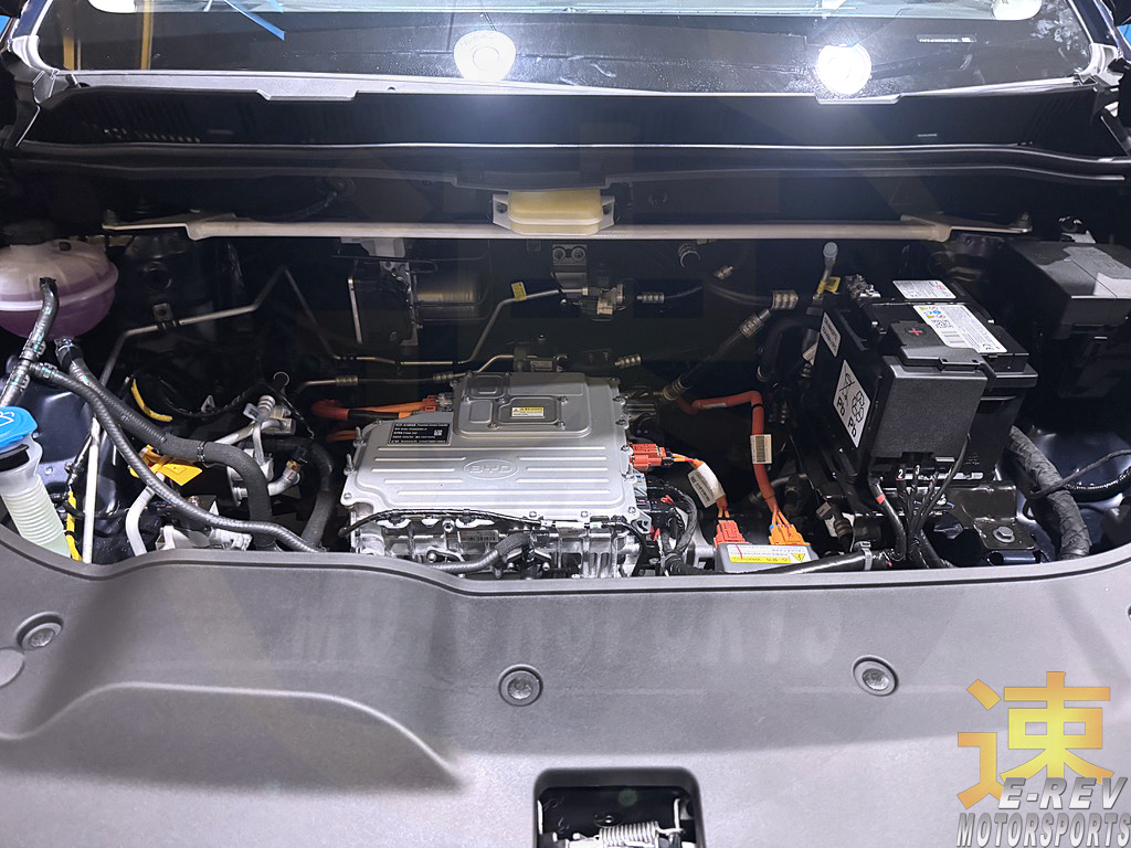 BYD M6 EV Front Bar 2PT