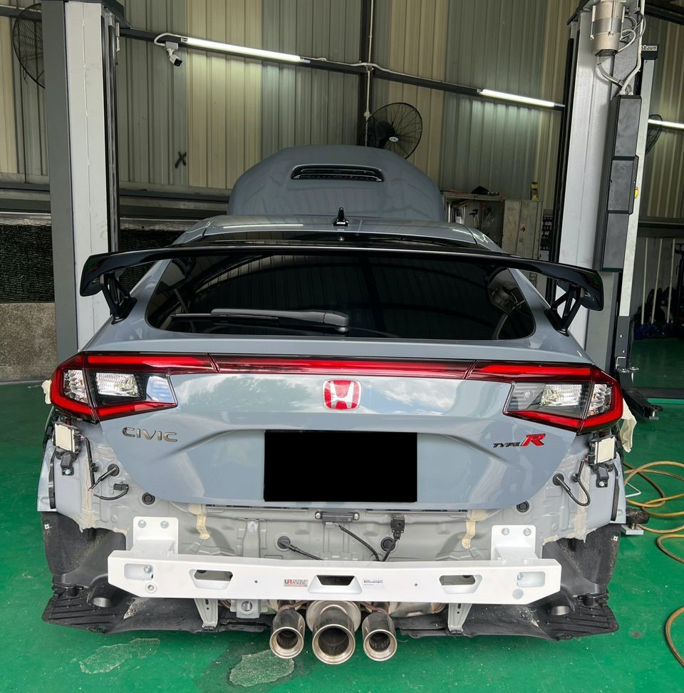 Honda Civic Type R FL5 Rear Anti Collision Bar 2PT