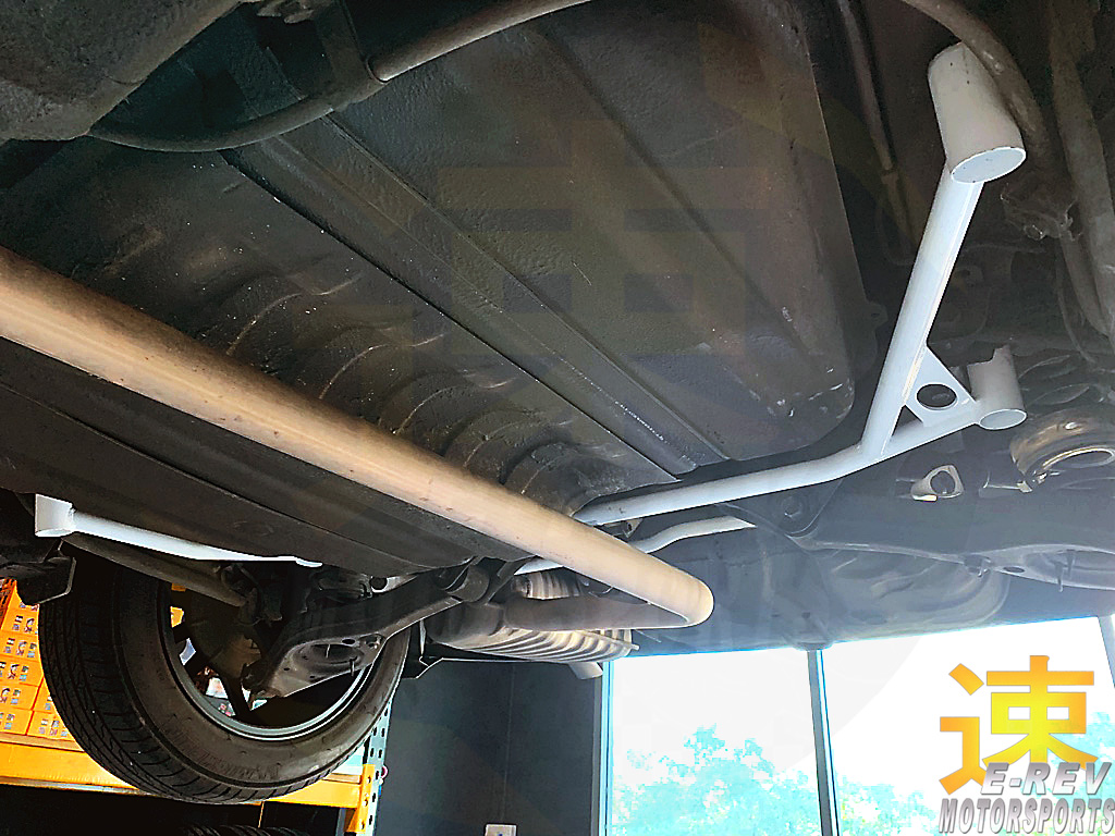 Hyundai Aslan / Granduer HG / I40 / Sonata I45 YF / Kia Cadenza VG / Optima K5 TF / K7 VG Rear Lower Arm Bar 4PT