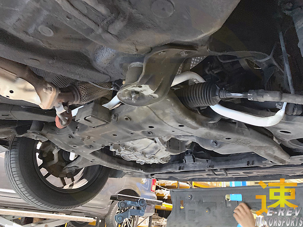 Hyundai Azera HG / Grandeur HG / Sonata I45 YF / Kia K7 VG Front Anti Roll Bar 24MM