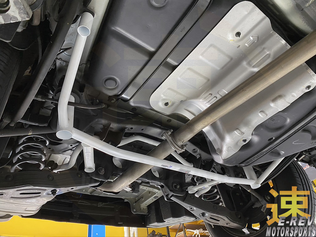 Kia Sorento UM / Sorento XM / Hyundai Santa Fe TM Rear Lower Arm Bar 4PT