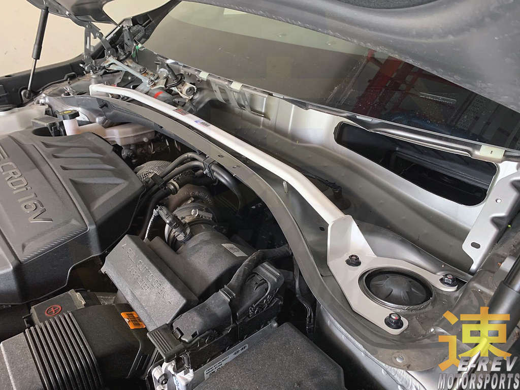 Kia Sorento UM Front Bar 2PT