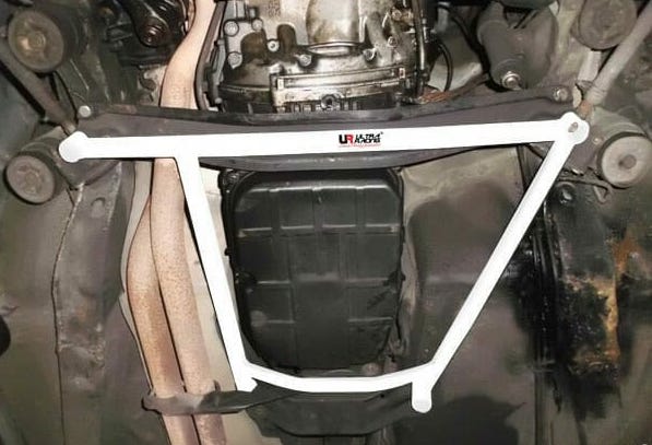 Mercedes-Benz W126 Front Lower Arm Bar 4PT