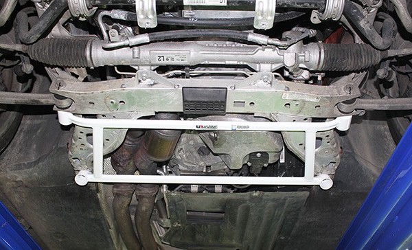 BMW E82 1M Front Lower Arm Bar 4PT