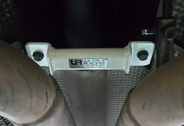 Mercedes-Benz C-Class W203 C32 Middle Lower Arm Bar 2PT