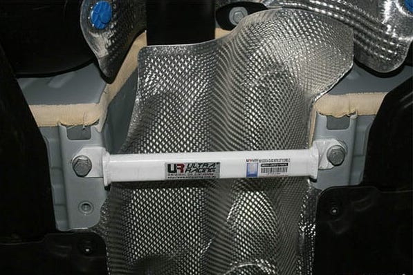 Mercedes-Benz CLA 45 C117 / W176 A45 / GLA X156 A45 Middle Lower Arm Bar 2PT