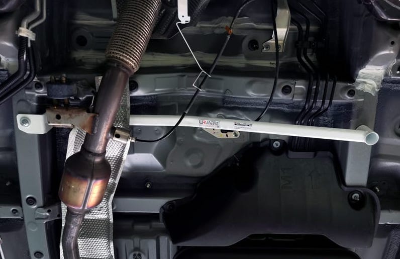 Toyota Innova Zenix AG10 Middle Lower Arm Bar 2PT 