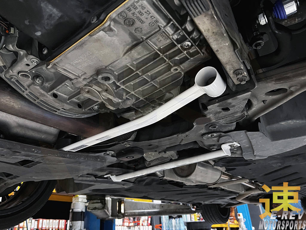 Infinity Q30 / Mercedes-Benz B200 W246 / CLA C117 / W176 / GLA X156 Front Lower Arm Bar 2PT