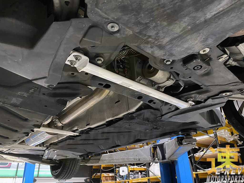 Infinity Q30 / Mercedes-Benz B200 W246 / CLA C117 / W176 / GLA X156 Front Lower Arm Bar 2PT