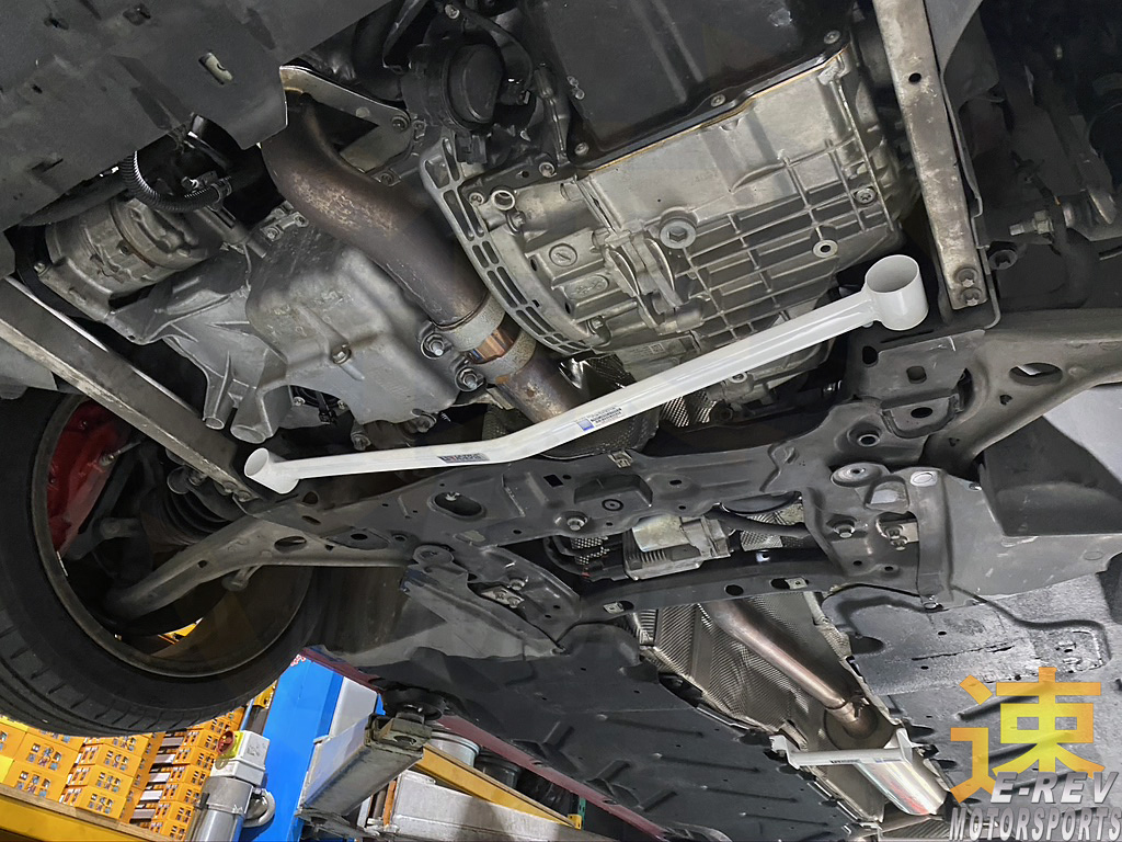 Infinity Q30 / Mercedes-Benz CLA 45 C117 / W176 A45 / GLA X156 A45 Front Lower Arm Bar 2PT