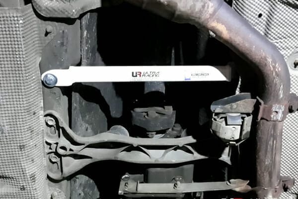 BMW Z3 E37 Roadster Middle Lower Arm Bar 2PT