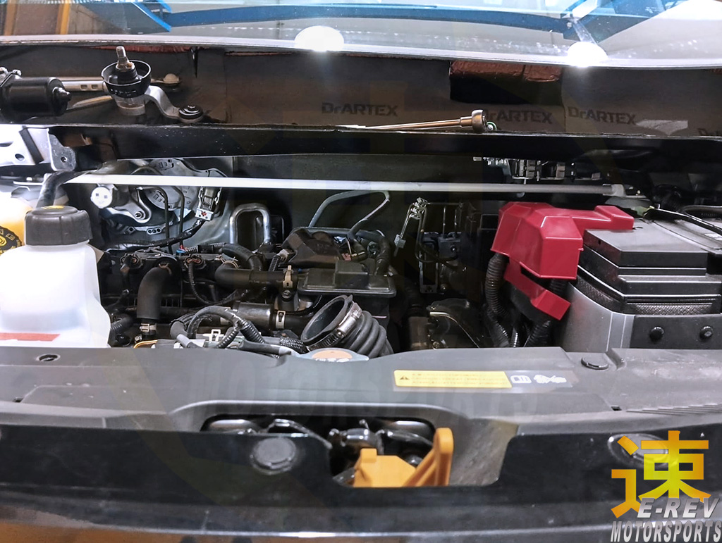 Nissan Serena C28 Front Bar 2PT