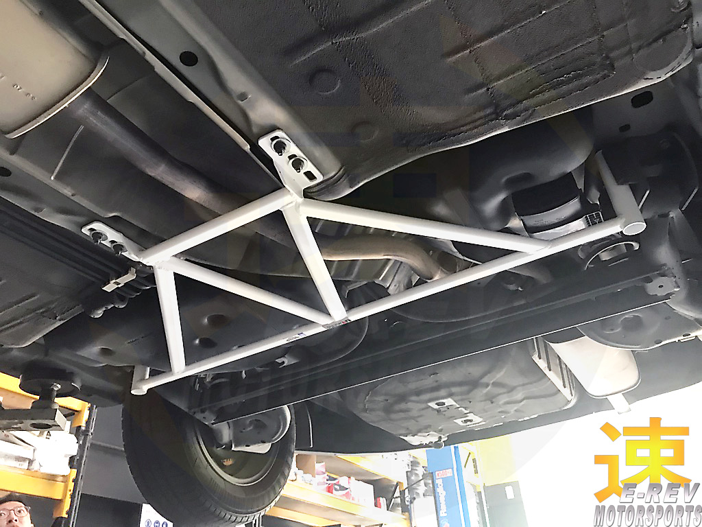 Nissan Cute / Grand Livina / Latio / Pulsar / Sentra / Sylphy / Versa Rear Lower Arm Bar 4PT