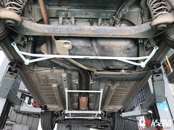 Peugeot 408 Middle Lower Arm Bar 4PT