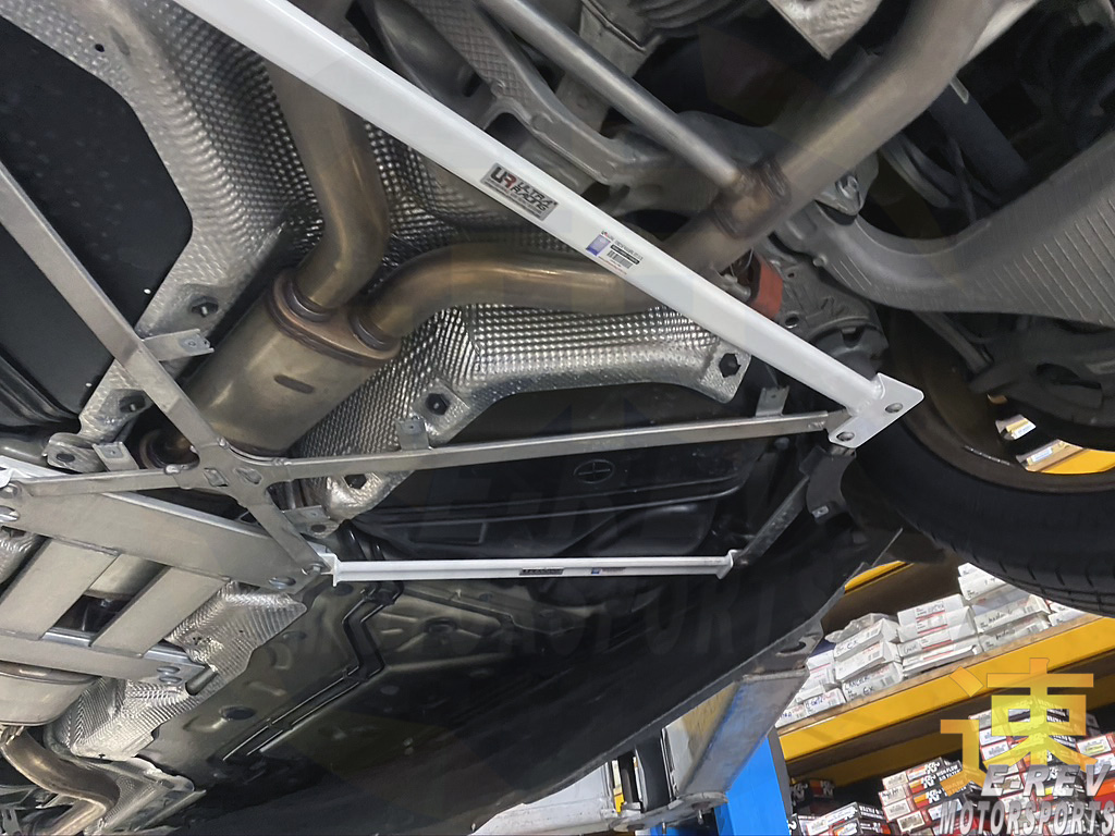 Porsche Panamera 970 Rear Lower Side Arm Bar 4PT