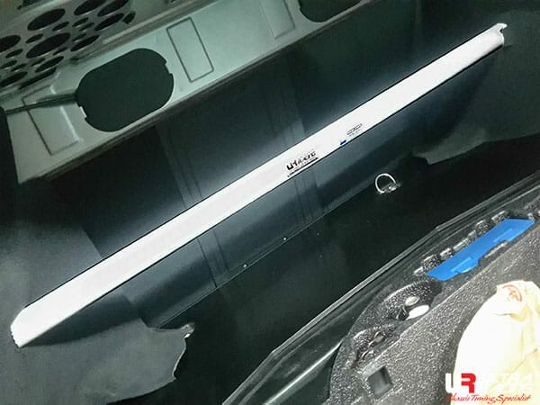 Mercedes-Benz C-Class W203 / W203 C32 Rear Bar 2PT