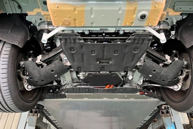 BMW IX I20 Rear Lower Arm Bar 2PT