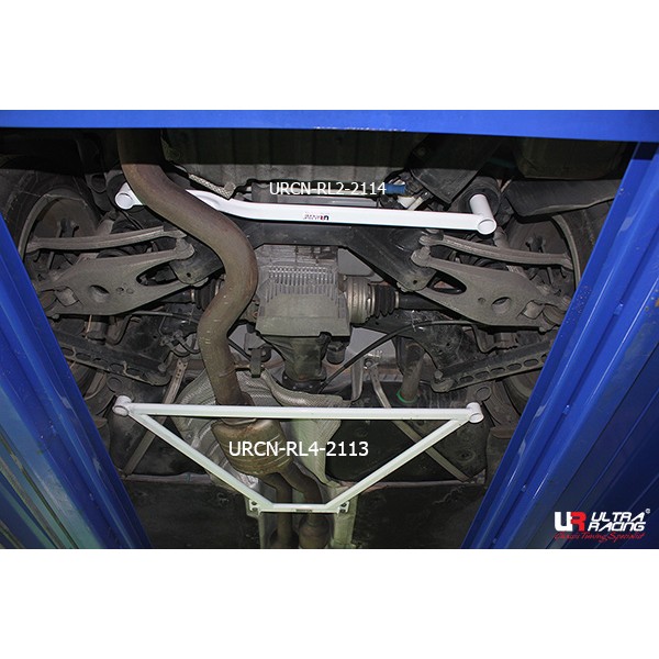 BMW E82 1M Rear Lower Arm Bar 4PT