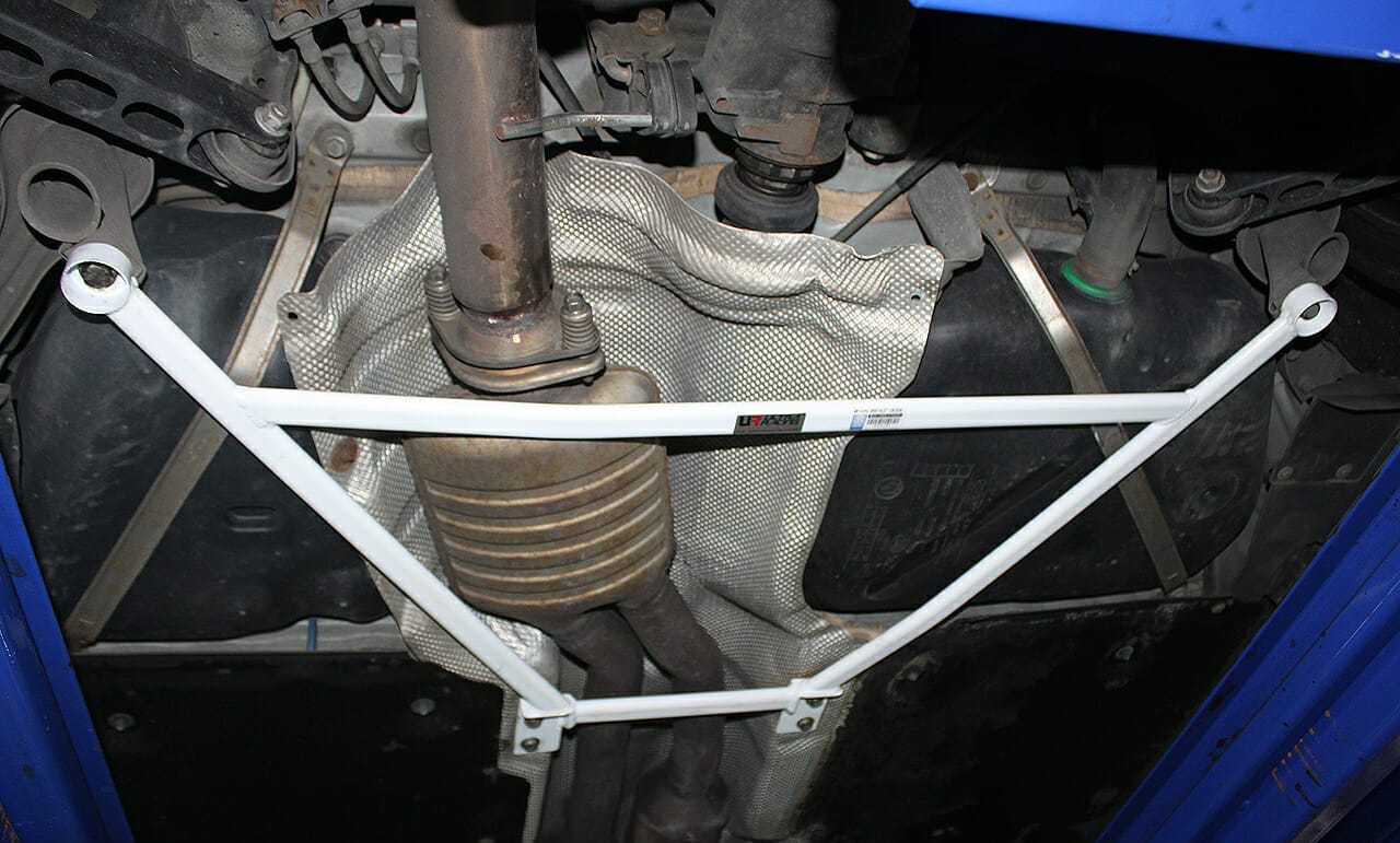 BMW E82 (135i) Rear Lower Arm Bar 4PT