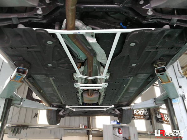 Volvo V90 T8 Rear Lower Arm Bar 4PT