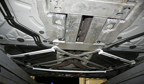 Porsche Panamera 970 Rear Lower Side Arm Bar 4PT