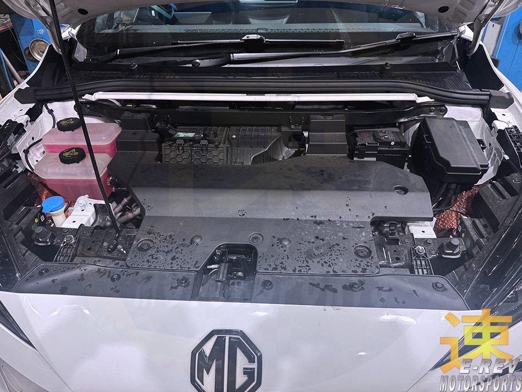 Saic Motor MG4 EV Front Bar 2PT