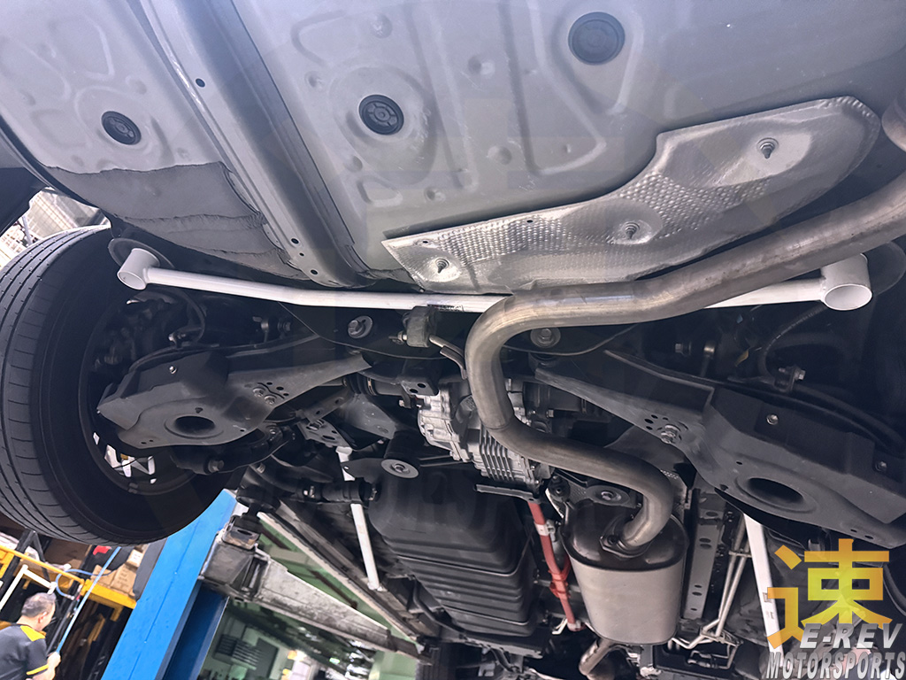 Toyota Alphard AH30 / Alphard Hybrid AH30 / Vellfire AH30 Rear Lower Arm Bar 2PT