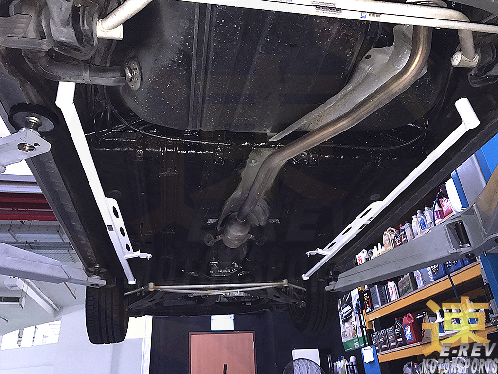 Toyota Altis E160 Side Bar 6PT