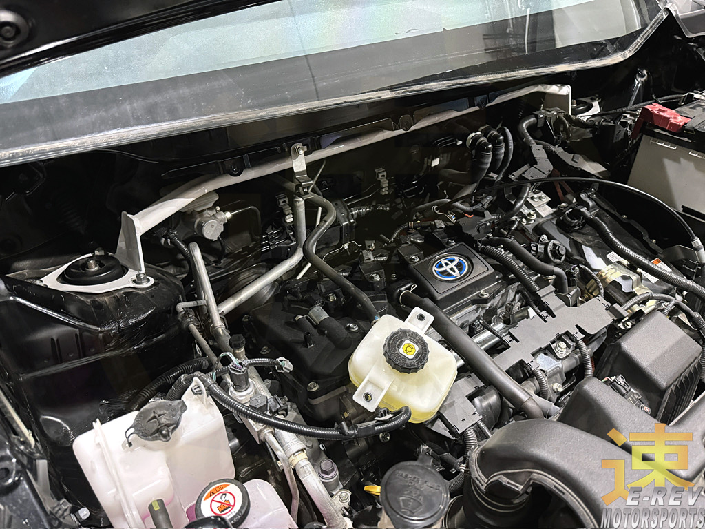 Toyota Noah R90 Front Bar