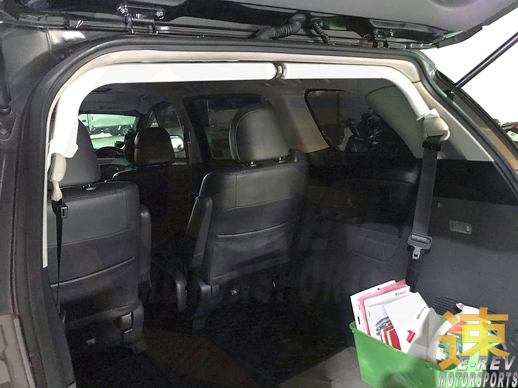 Toyota Estima Rear Upper Bar