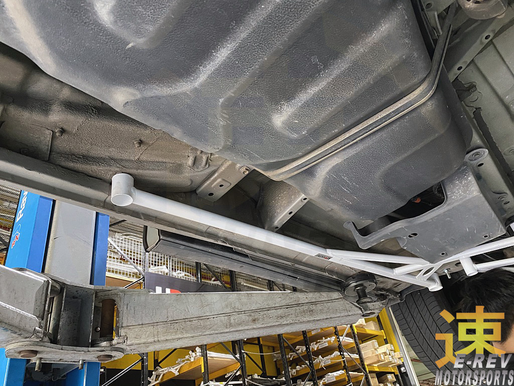 Toyota Estima Front Lower Side Arm Bar