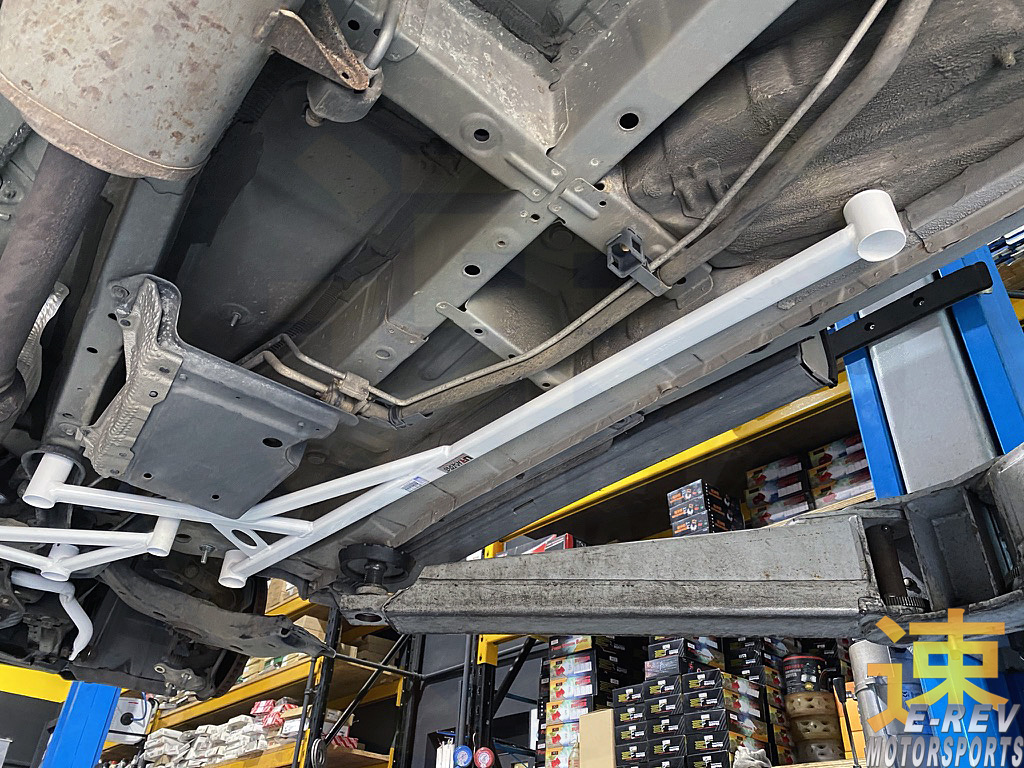 Toyota Estima Front Lower Side Arm Bar