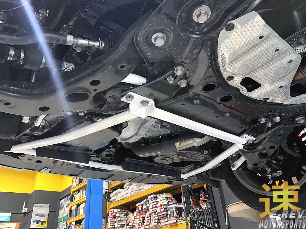 Toyota Estima Front Lower Arm Bar