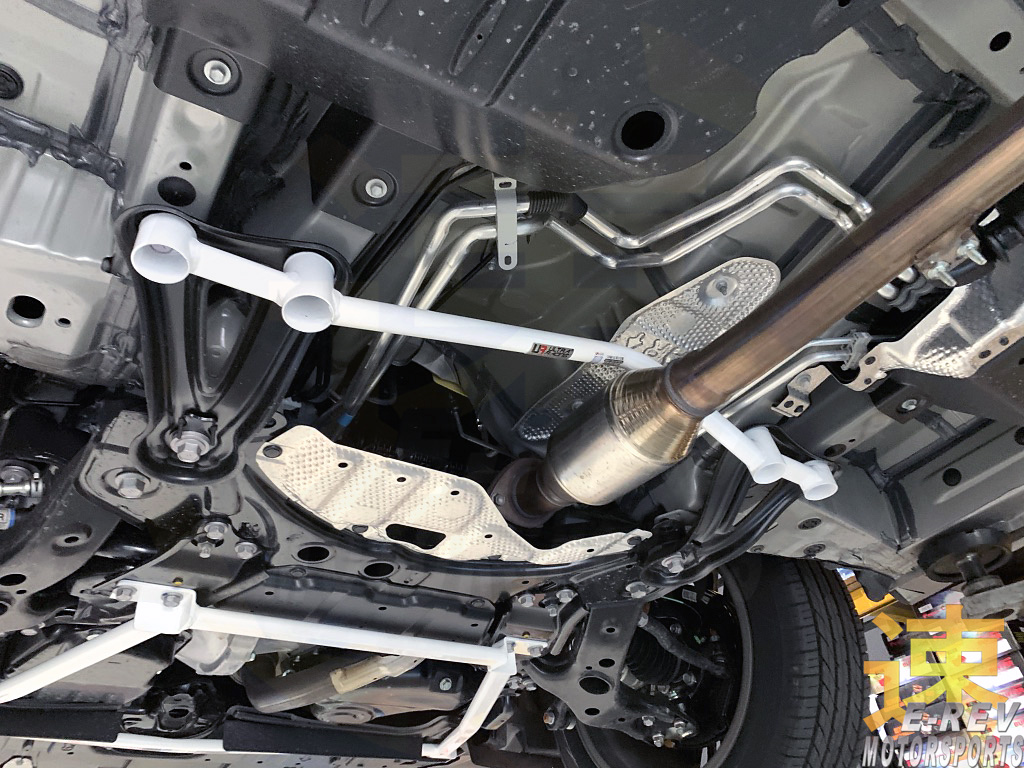 Toyota Alphard AH30 Middle Lower Arm Bar