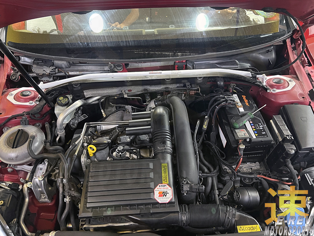 Volkswagen Golf MK7 / MK8 / Skoda Octavia Typ 5E Front Bar 2PT