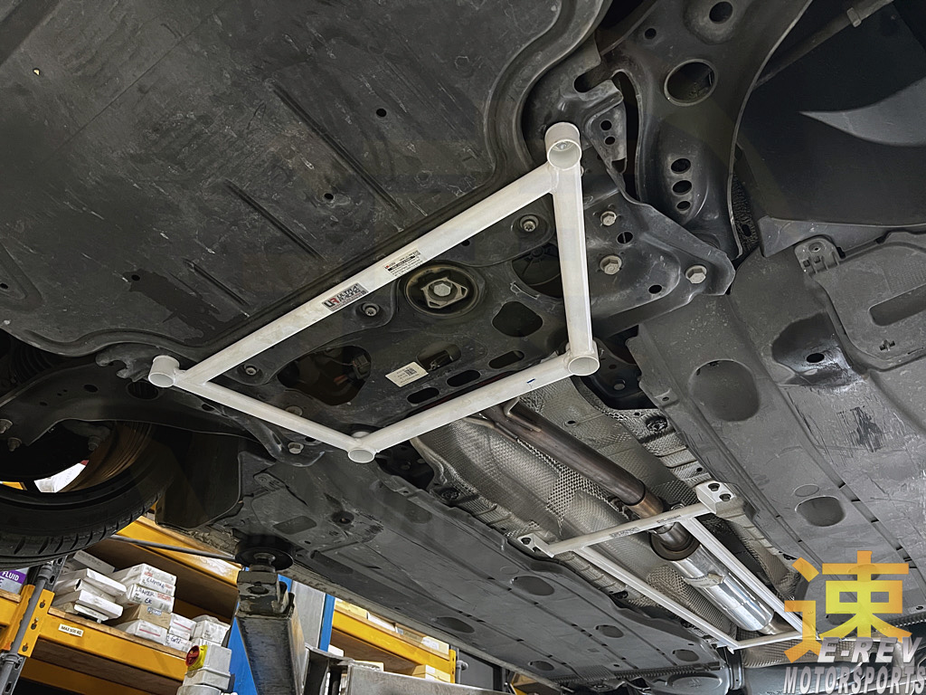 Volkswagen Golf MK8 Front Lower Arm Bar 4PT