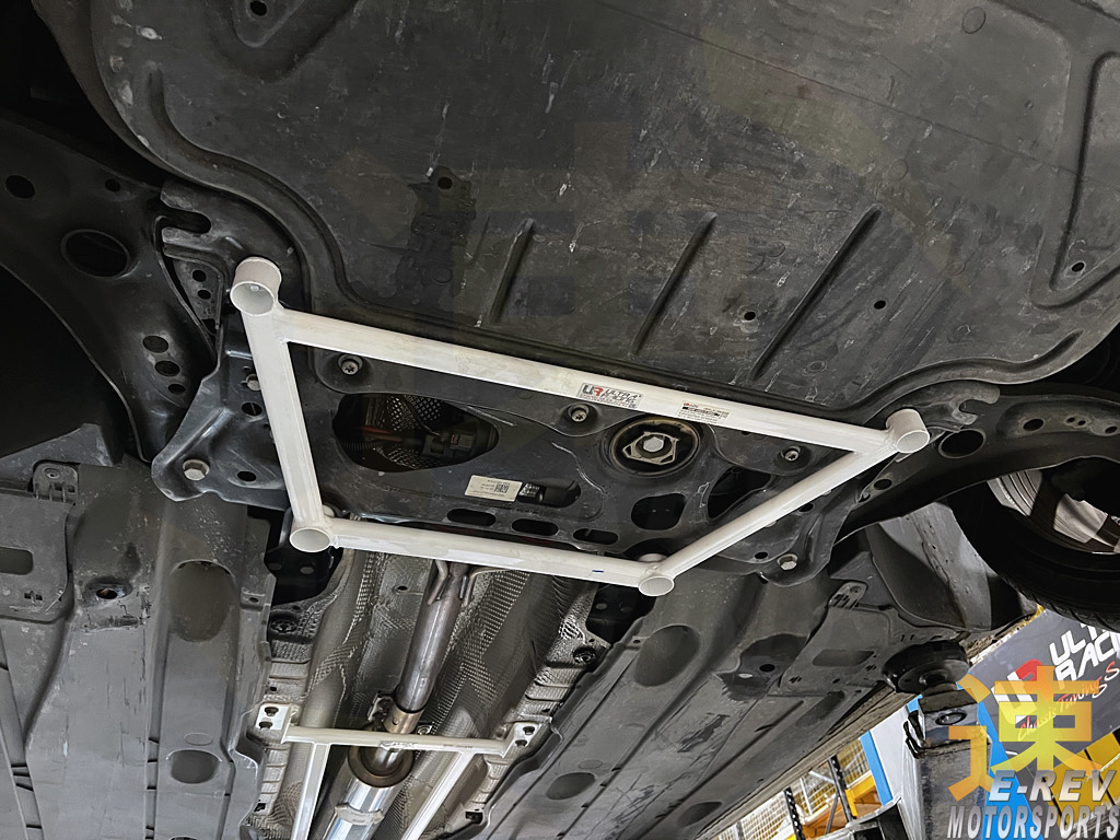 Volkswagen Golf MK8 Front Lower Arm Bar 4PT